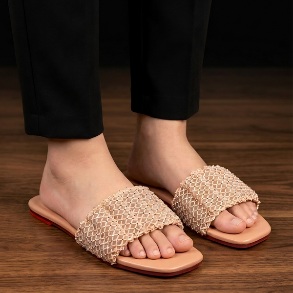 Noir Pearl Woven Sliders