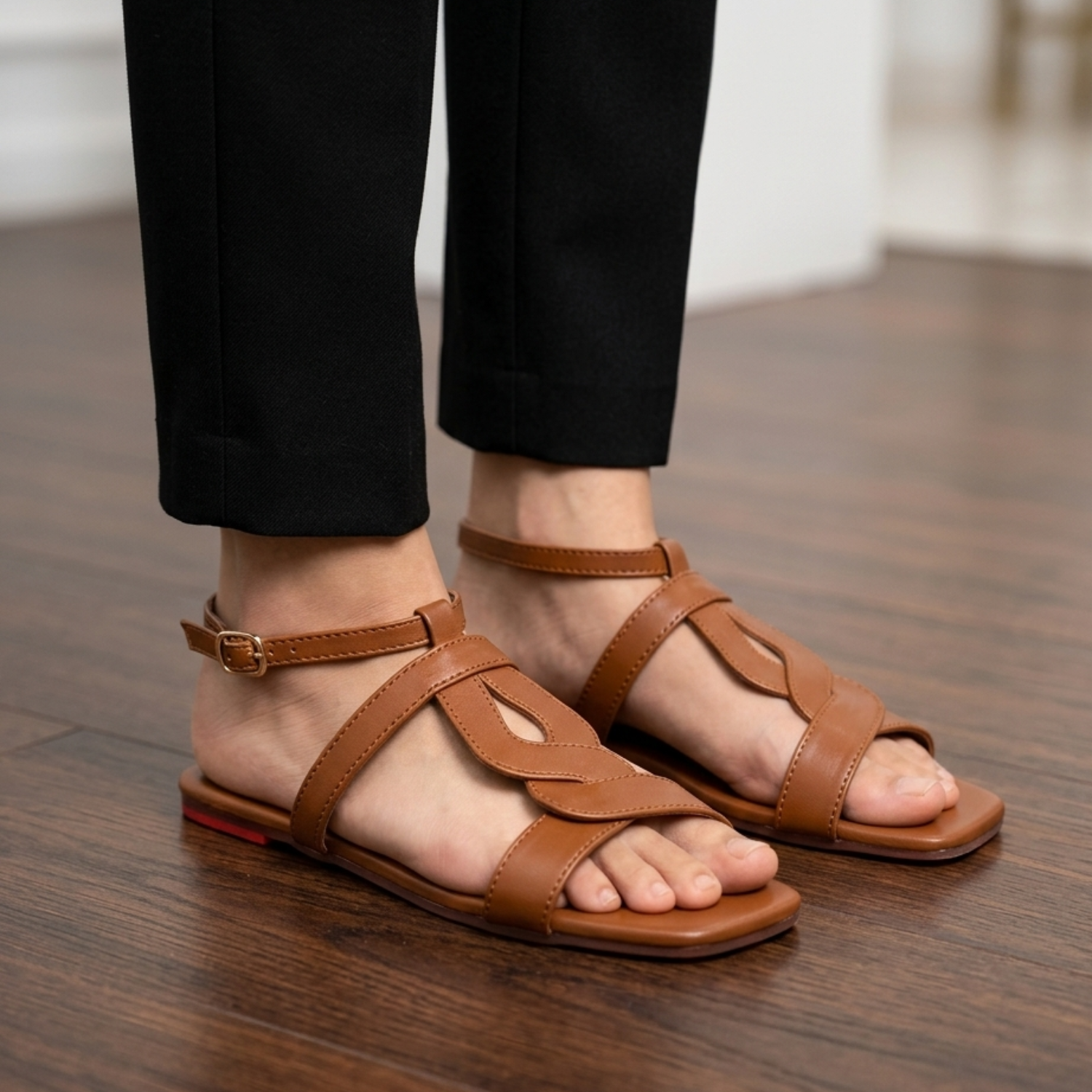 Noir Wave Ankle Strap