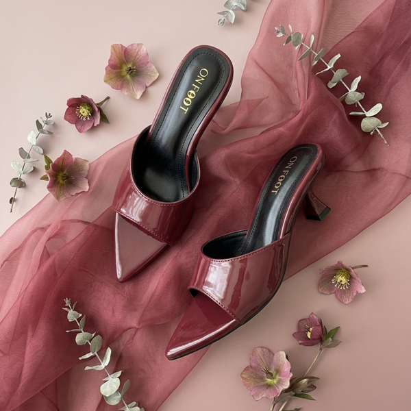 Burgundy Gloss Slide Heel