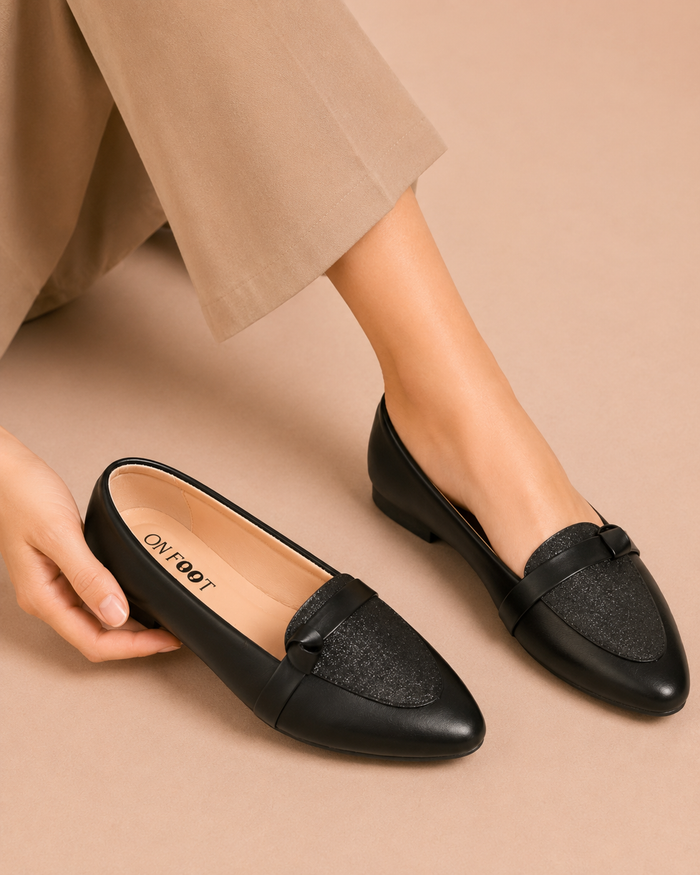 Deco Court - Black