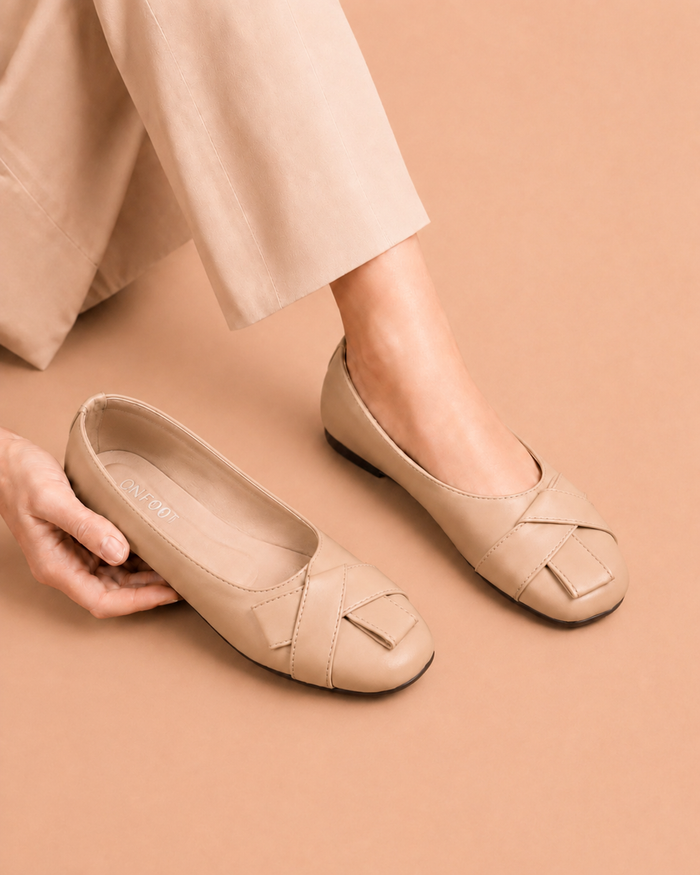 Grace Bow Pumps - Beige