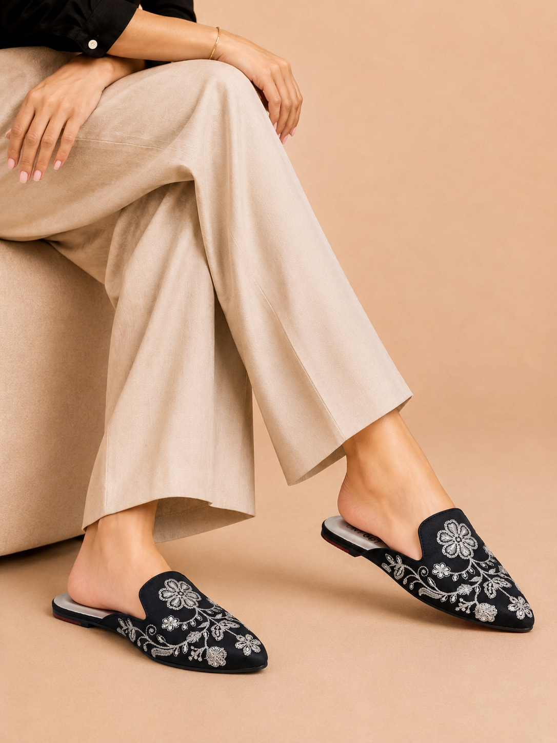 Floral Backless Loafers - Black