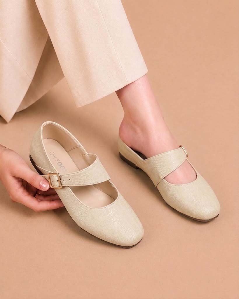 Mary Jane Flats – Buckle Strap - Fawn