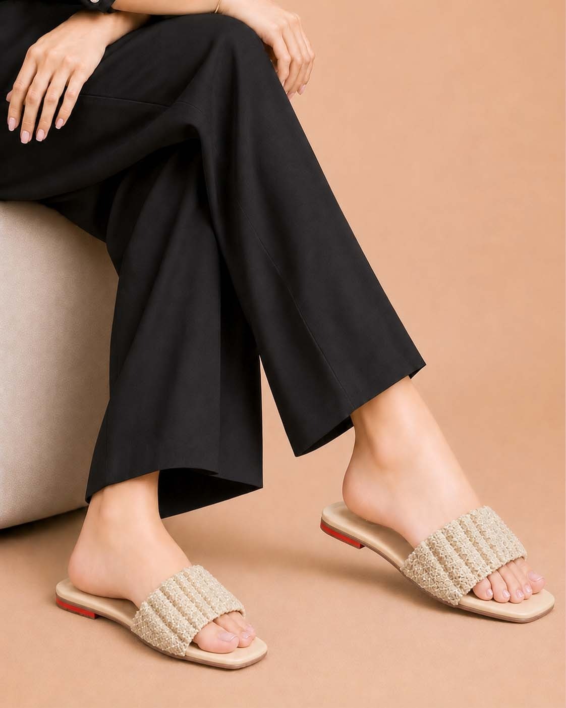 Noir Pearl Woven Sliders