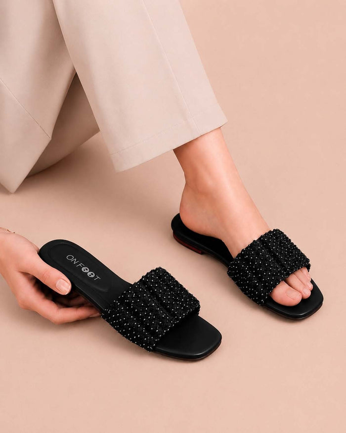 Noir Pearl Woven Sliders
