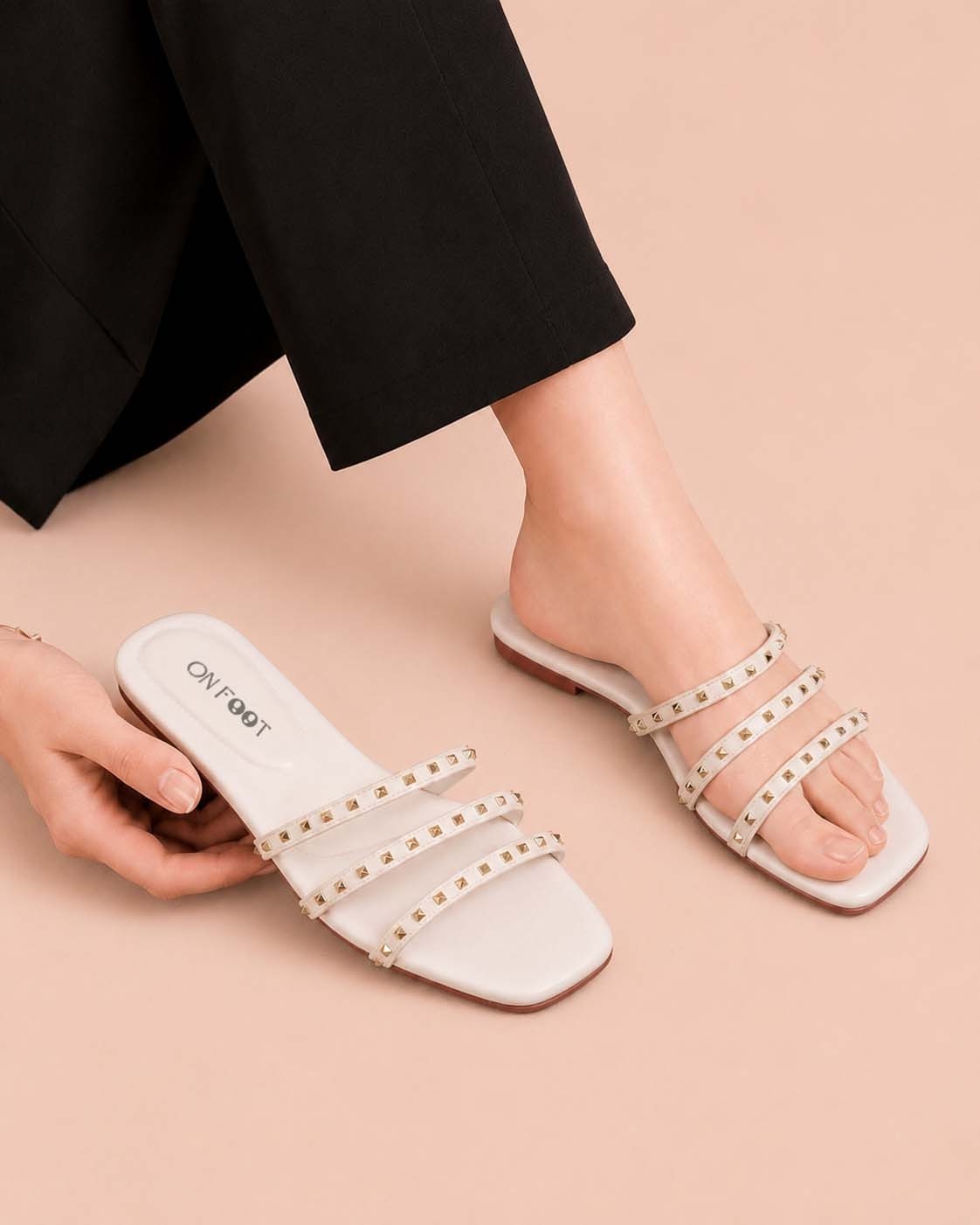 Grace Knot Stud