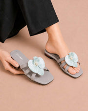 Floral Olive Slip