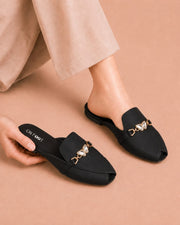 Noir Charm - Black