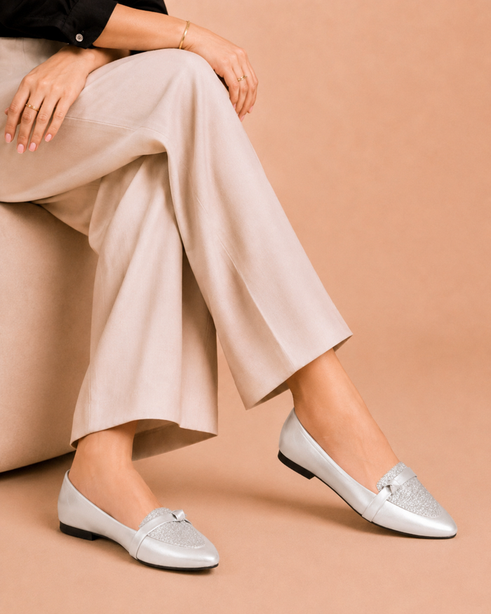 Deco Court - Silver