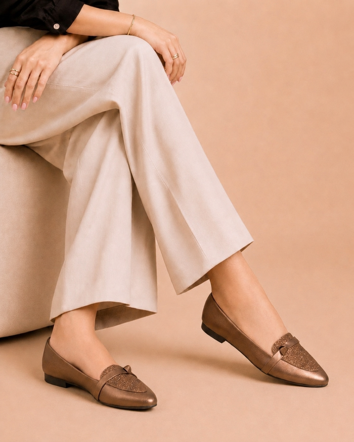 Deco Court - Brown