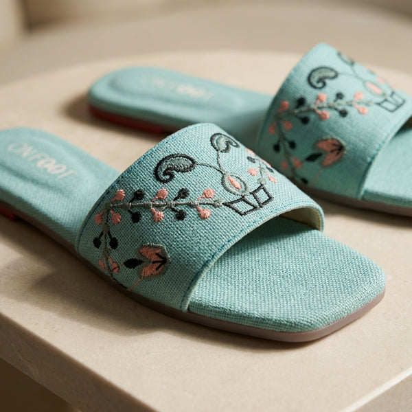 Velora Threadwork Comfort Slides