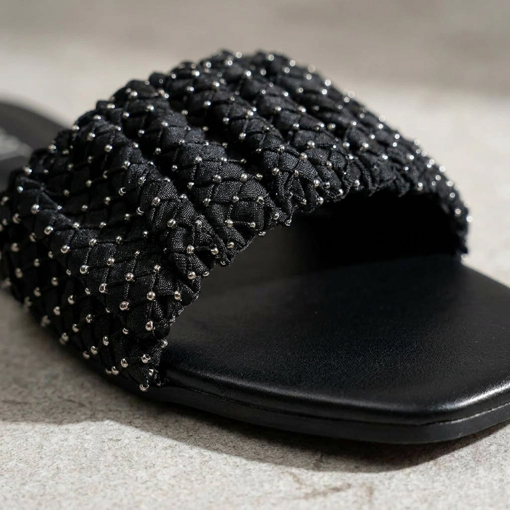 Noir Pearl Woven Sliders