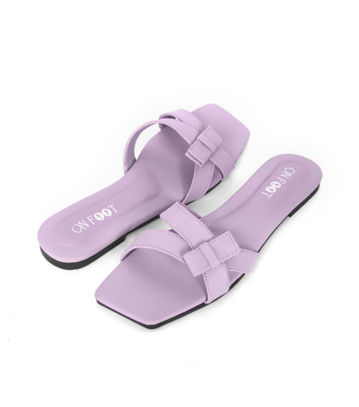On foot - Elegant Lace - Purple